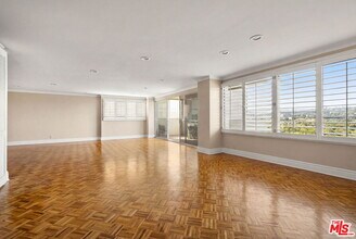 875 Comstock Ave in Los Angeles, CA - Building Photo - Building Photo