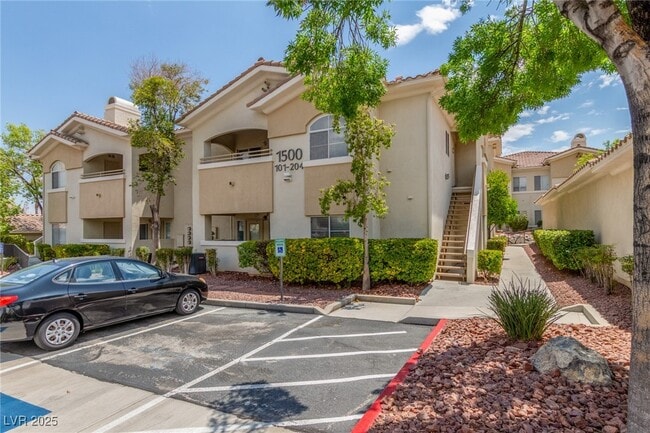 1500 Cardinal Peak Ln in Las Vegas, NV - Foto de edificio - Building Photo