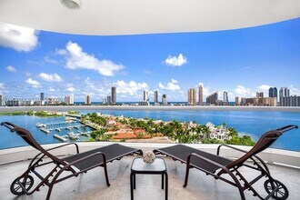 6000 Island Blvd in Aventura, FL - Building Photo - Building Photo