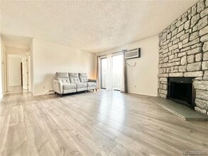 10150 E Virginia Ave in Denver, CO - Building Photo - Building Photo