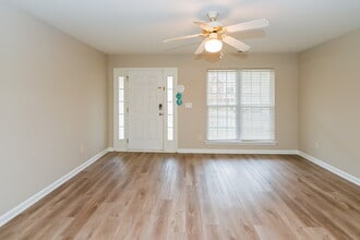 6504 Wild Orchid Ct in Charlotte, NC - Building Photo - Building Photo