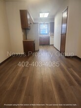 7434 Pasadena Cir in Omaha, NE - Building Photo - Building Photo