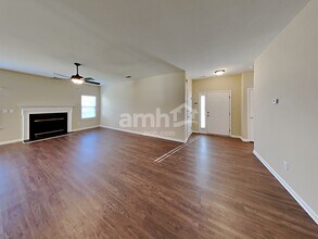 116 Brewster Ct in Mooresville, NC - Building Photo - Building Photo