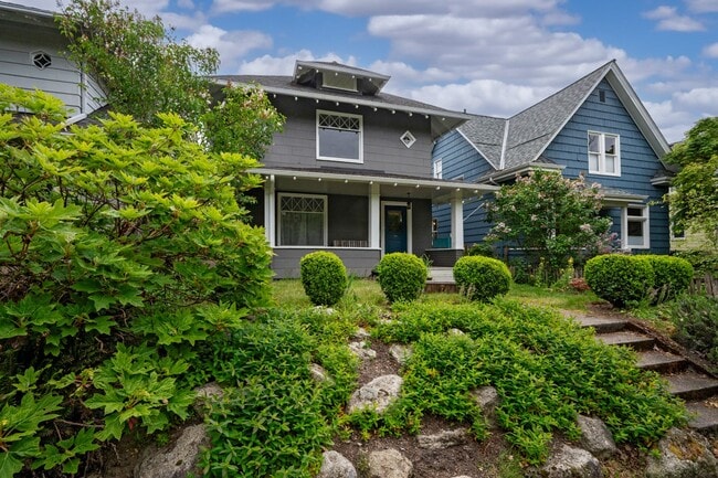 property at 410 16th Ave E