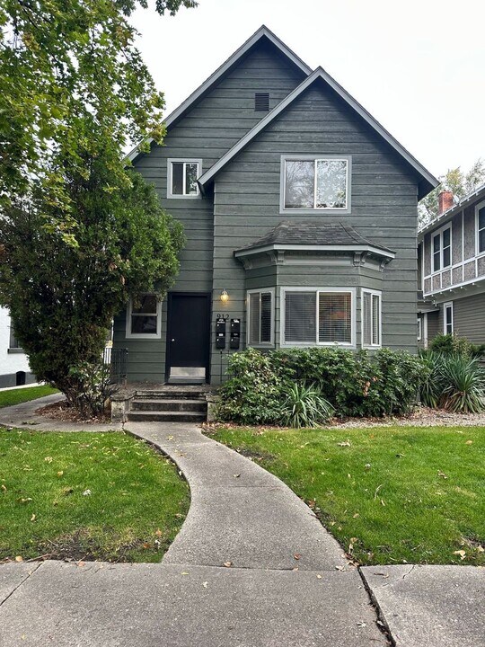 912 W Hays St in Boise, ID - Foto de edificio