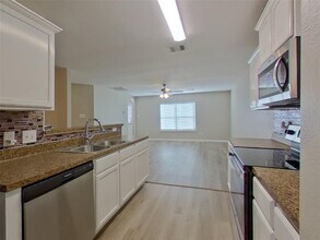 24127 Wilde Dr in Magnolia, TX - Building Photo - Building Photo