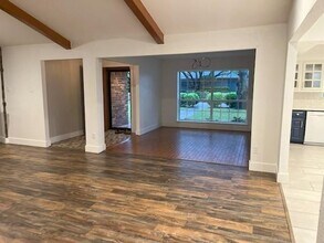 1110 Redman Ln in Duncanville, TX - Building Photo - Building Photo