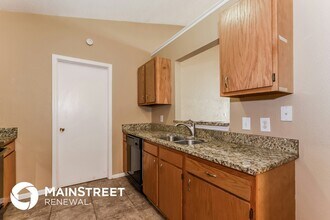 4206 Village Trace Blvd in Indianapolis, IN - Building Photo - Building Photo