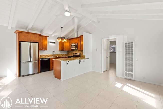 207 Oswego Ave in Huntington Beach, CA - Building Photo - Building Photo