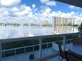 17050 N Bay Rd, Unit 406 in Sunny Isles Beach, FL - Building Photo