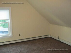 44 Pearl St, Unit 1 in Middleboro, MA - Building Photo - Building Photo