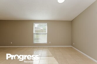719 Herlong Ct in Brandon, FL - Building Photo - Building Photo