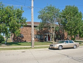 2750 87th St Apartments