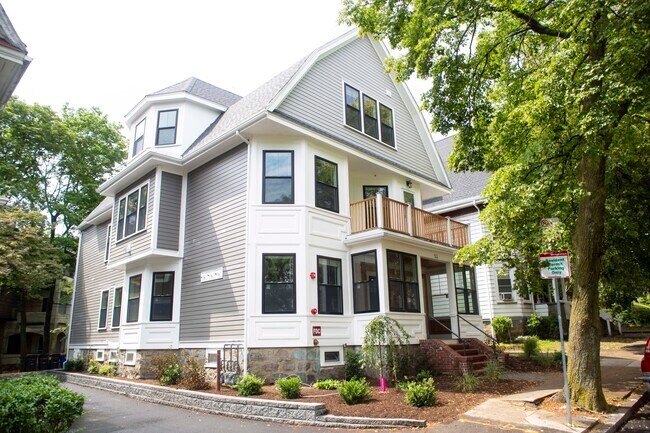 53 Quint Ave, Unit 53