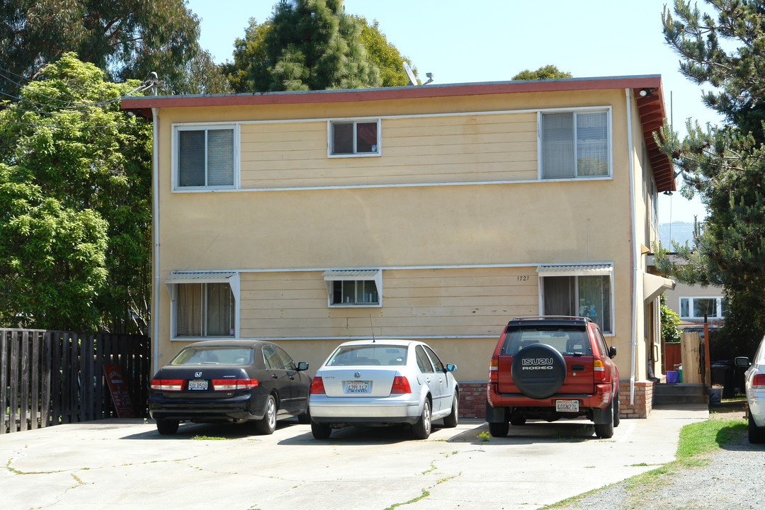 1721 9th St in Berkeley, CA - Foto de edificio