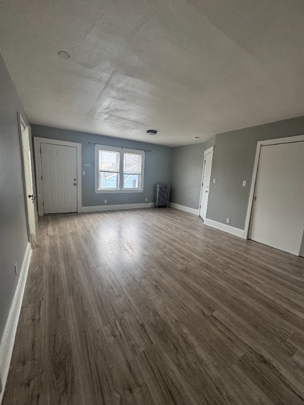 447 Naugatuck Ave, Unit 2R in Milford, CT - Foto de edificio - Building Photo