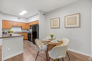 3298 S Dairy Ashford Rd in Houston, TX - Building Photo