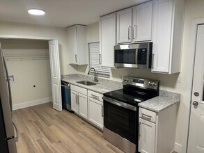 3111 W Spruce St in Tampa, FL - Building Photo - Building Photo