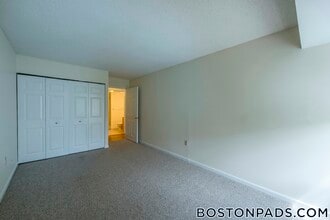 345 Franklin St, Unit 107 in Cambridge, MA - Foto de edificio - Building Photo