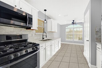 26214 Cypresswood Dr in Spring, TX - Building Photo - Building Photo