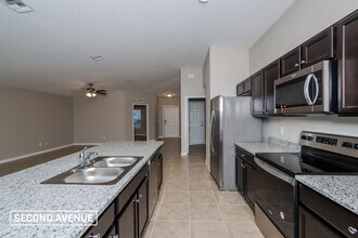1210 Vandalia Ave SE in Palm Bay, FL - Building Photo - Building Photo