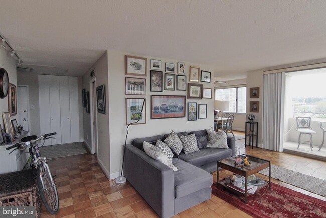 property at 4515 Willard Ave
