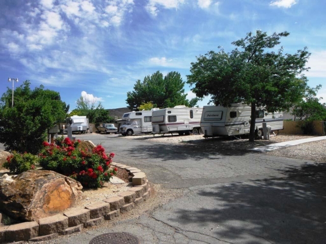 Bonanza Terrace RV Park in Reno, NV - Building Photo