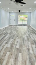 532 NW Douglas St in Burleson, TX - Building Photo - Building Photo