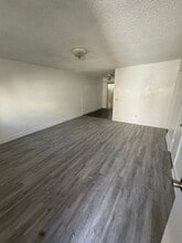 19542 E Ontario Ave in Corona, CA - Building Photo - Building Photo