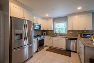 370 Smithburg Rd, Unit 370 Smithburg road in Englishtown, NJ - Building Photo - Building Photo