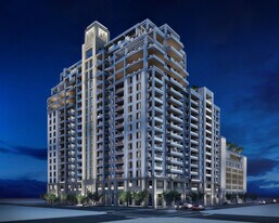 Regency Parc in Coral Gables, FL - Building Photo