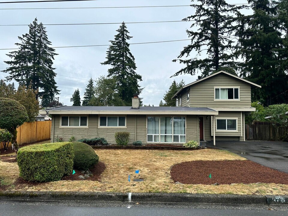 3771 138th Pl SE in Bellevue, WA - Building Photo