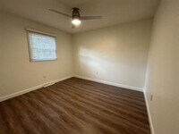 517 Old Central Rd photo'