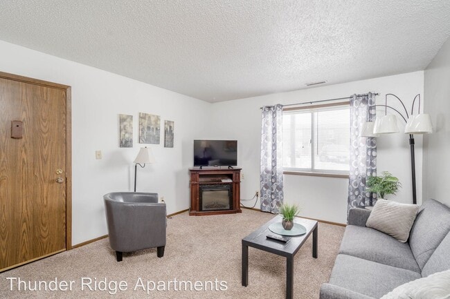 Thunder Ridge Apartments in Cedar Falls, IA - Building Photo - Building Photo