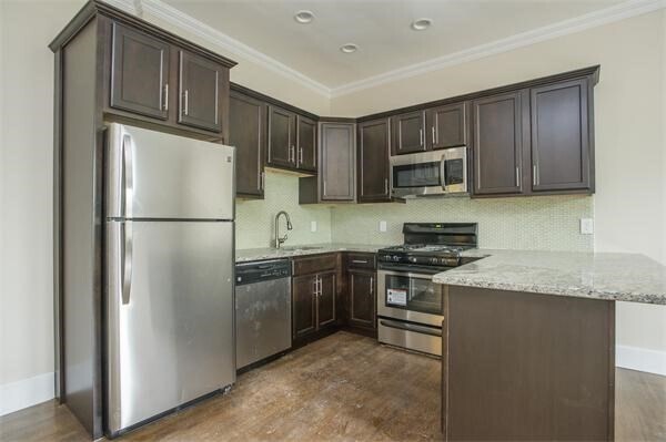 27 Lamartine St in Boston, MA - Building Photo