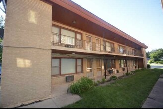 Bel Wood Apartments in Blue Island, IL - Building Photo - Building Photo