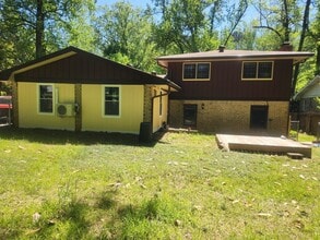 4038 Briarglade Way in Doraville, GA - Building Photo - Building Photo