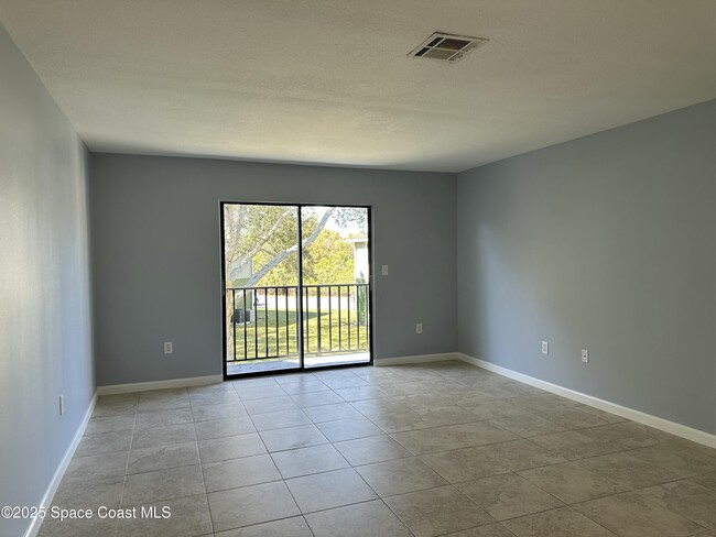 2242 Flower Tree Cir in Melbourne, FL - Building Photo - Building Photo