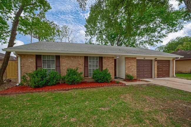 property at 1612 Sleepy Hollow Dr