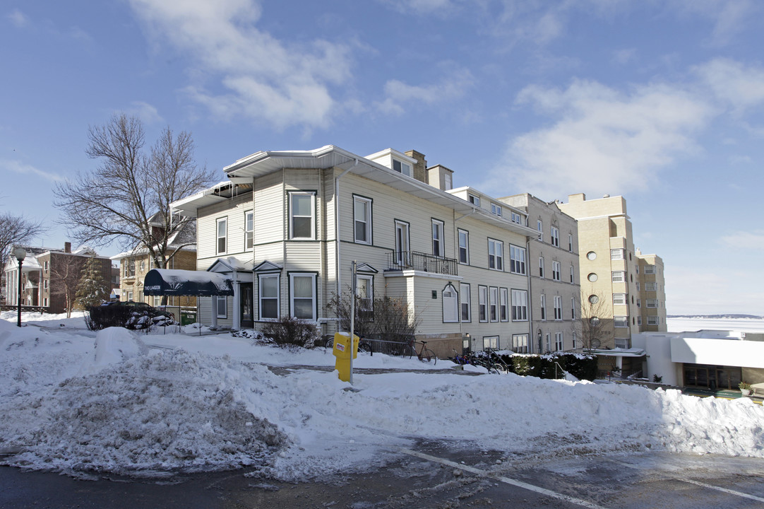 2 Langdon St in Madison, WI - Foto de edificio