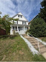 607 N Sumner Ave in Scranton, PA - Building Photo