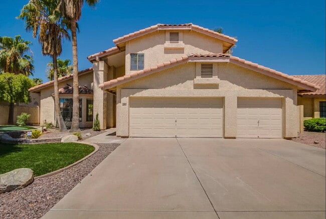 3810 N Wintergreen Way in Avondale, AZ - Building Photo - Building Photo