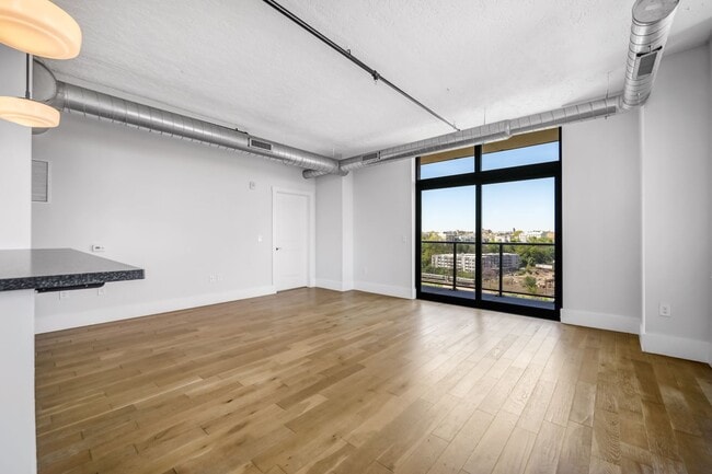 299 Coles St in Jersey City, NJ - Building Photo - Building Photo