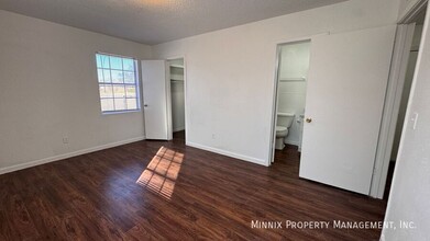 1704 Yonkers St in Plainview, TX - Building Photo - Building Photo