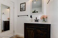 215 Webster Ave - 18