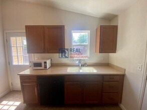 16950 E Stanford Ave in Aurora, CO - Building Photo - Building Photo