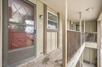 3800 SW 8th St. Terrace in Blue Springs, MO - Building Photo - Building Photo