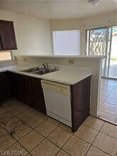 5784 Akron Ct in Las Vegas, NV - Building Photo - Building Photo