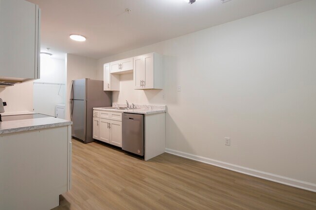 Winchester Place in New Market, AL - Building Photo - Building Photo