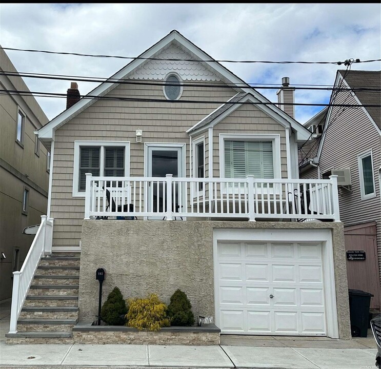 103 Malone Ave in East Atlantic Beach, NY - Building Photo